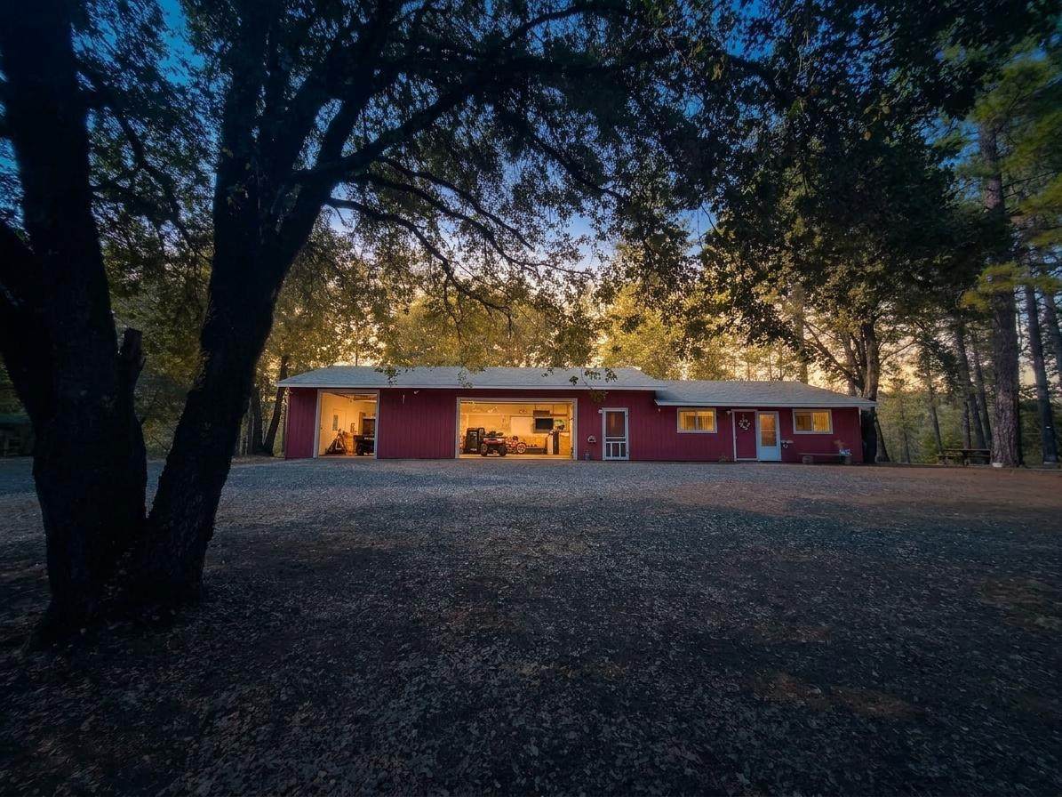 https://bt-photos.global.ssl.fastly.net/sacramento/1280_boomver_1_561216691-2.jpg