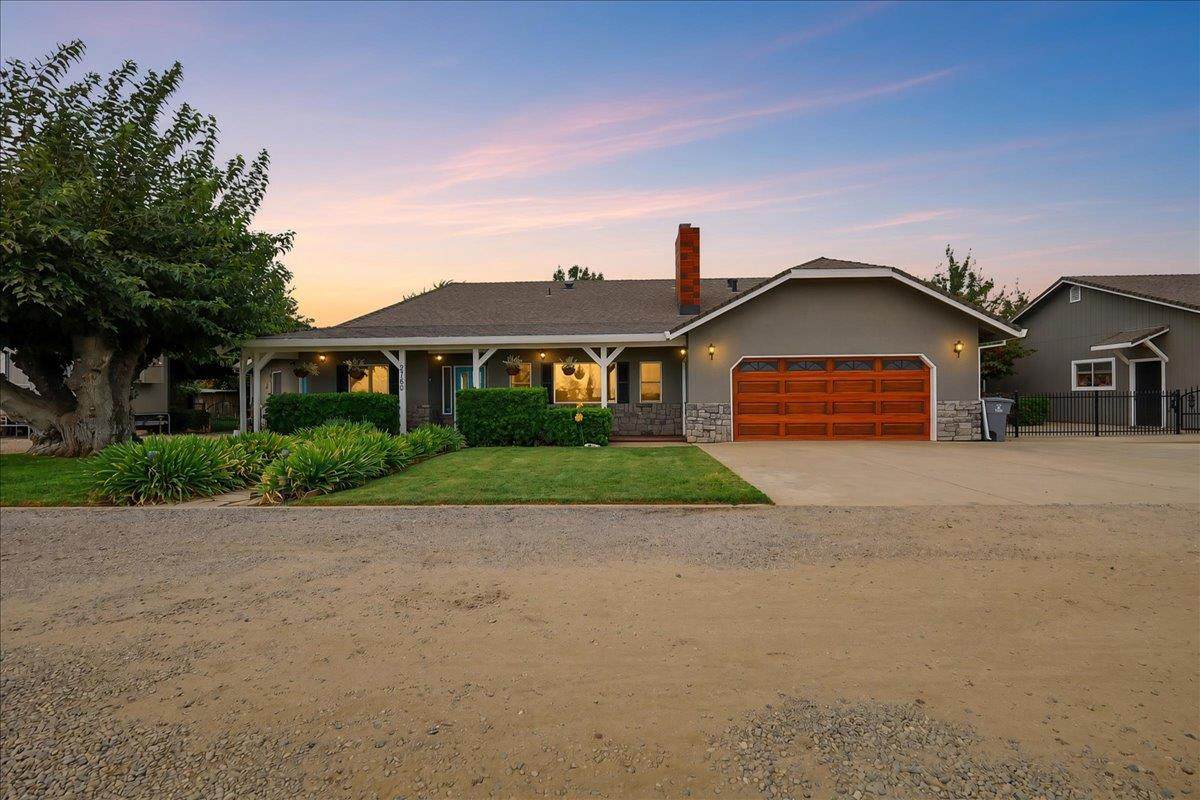 2760 Duncan Road - Photo 1