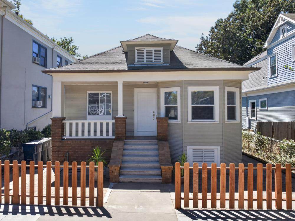 1026 V Street - Photo 1