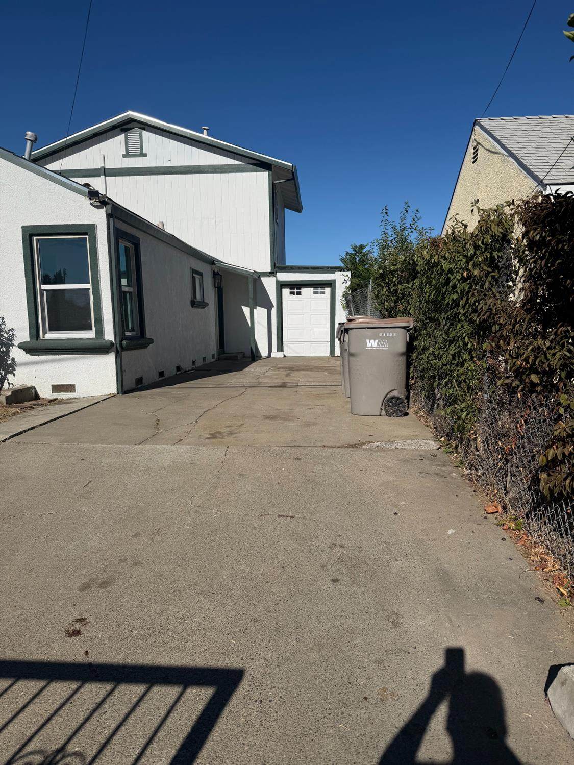 602 Walnut Street - Photo 1