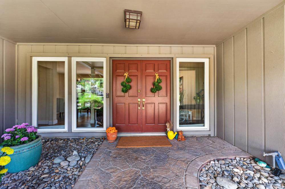 https://bt-photos.global.ssl.fastly.net/sacramento/orig_boomver_1_561217244-2.jpg