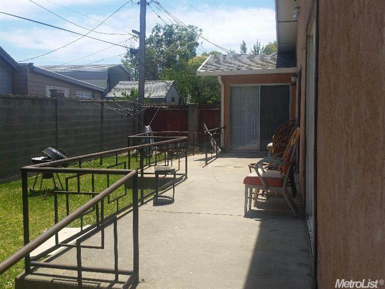 https://bt-photos.global.ssl.fastly.net/sacramento/orig_boomver_1_561217259-2.jpg