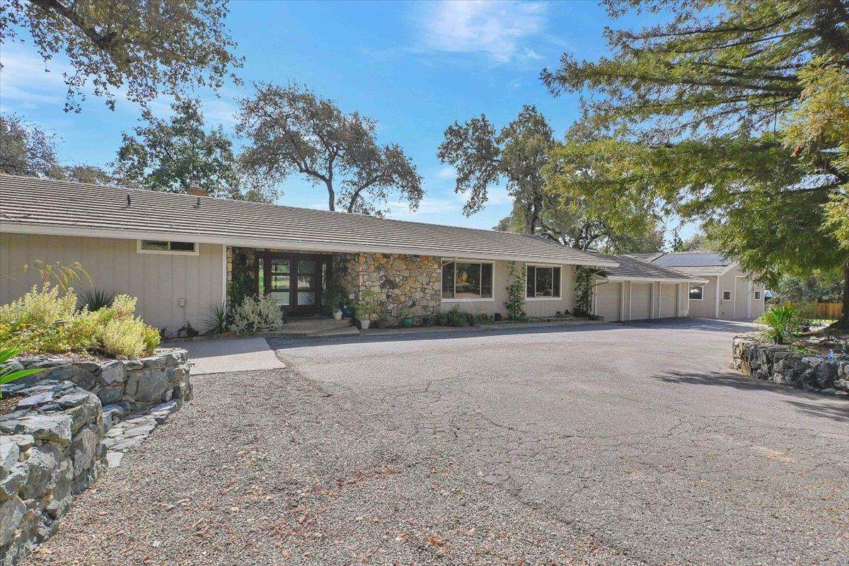 13641 Brass Circle - Photo 1