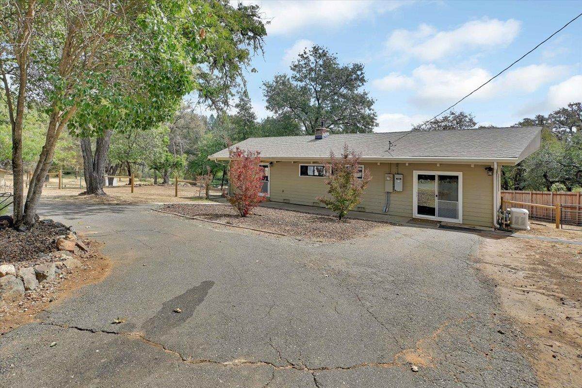 13633 Brass Circle - Photo 1