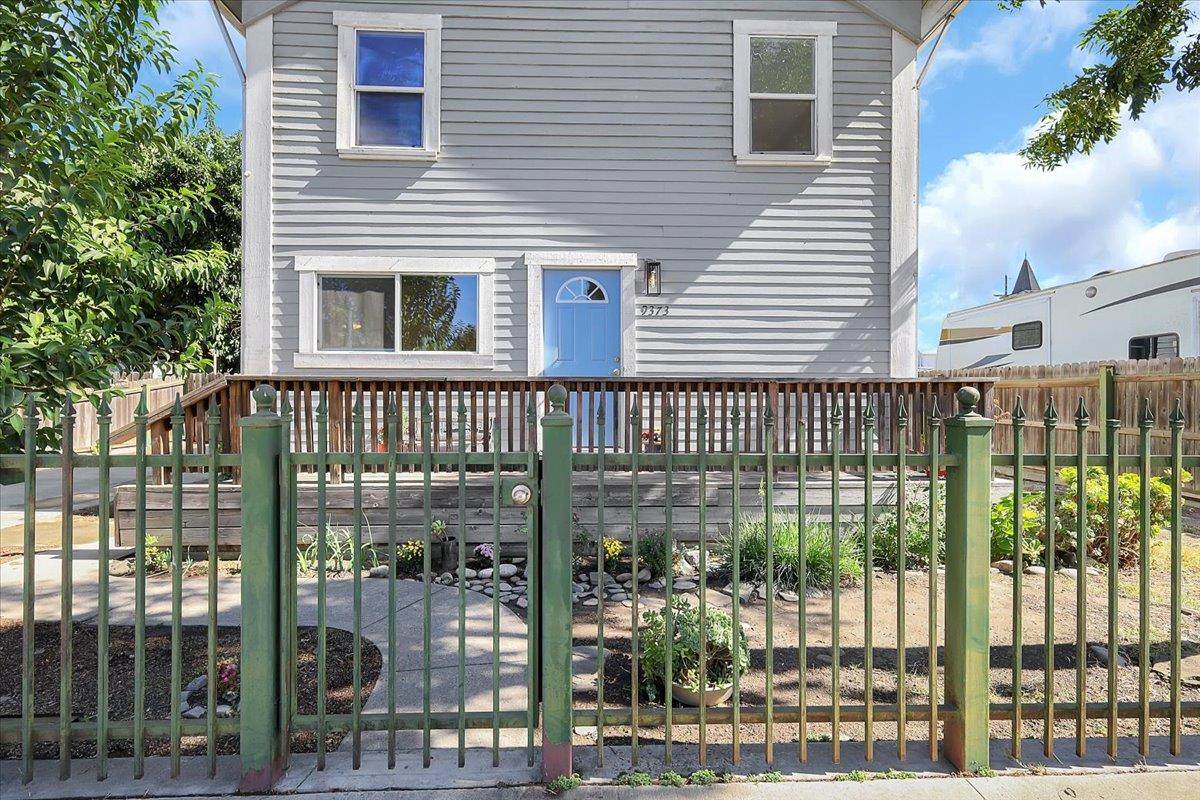 https://bt-photos.global.ssl.fastly.net/sacramento/orig_boomver_1_561220770-2.jpg