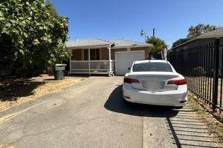 5631 Sampson Boulevard - Photo 1