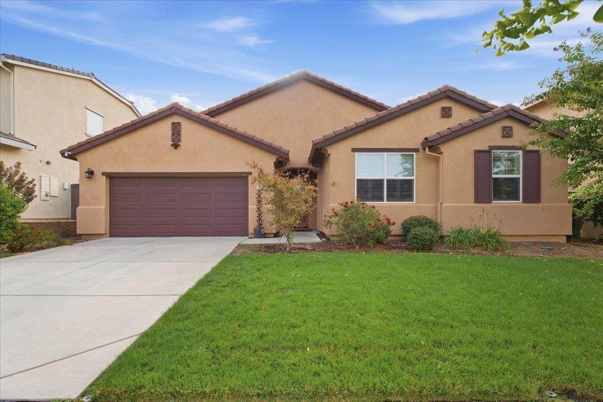 2620 Wagner Place - Photo 1