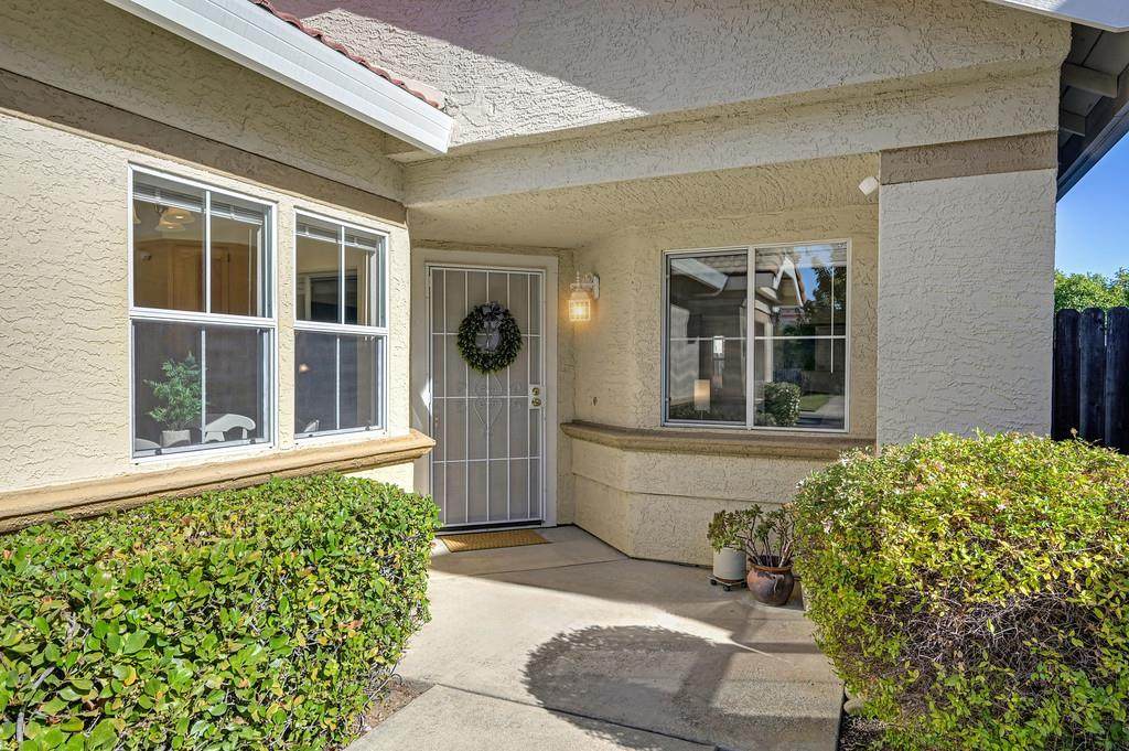 https://bt-photos.global.ssl.fastly.net/sacramento/orig_boomver_1_561227919-2.jpg