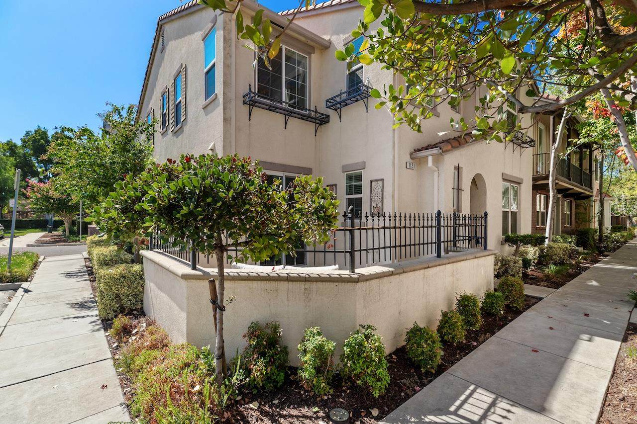 https://bt-photos.global.ssl.fastly.net/sacramento/orig_boomver_1_561229052-2.jpg