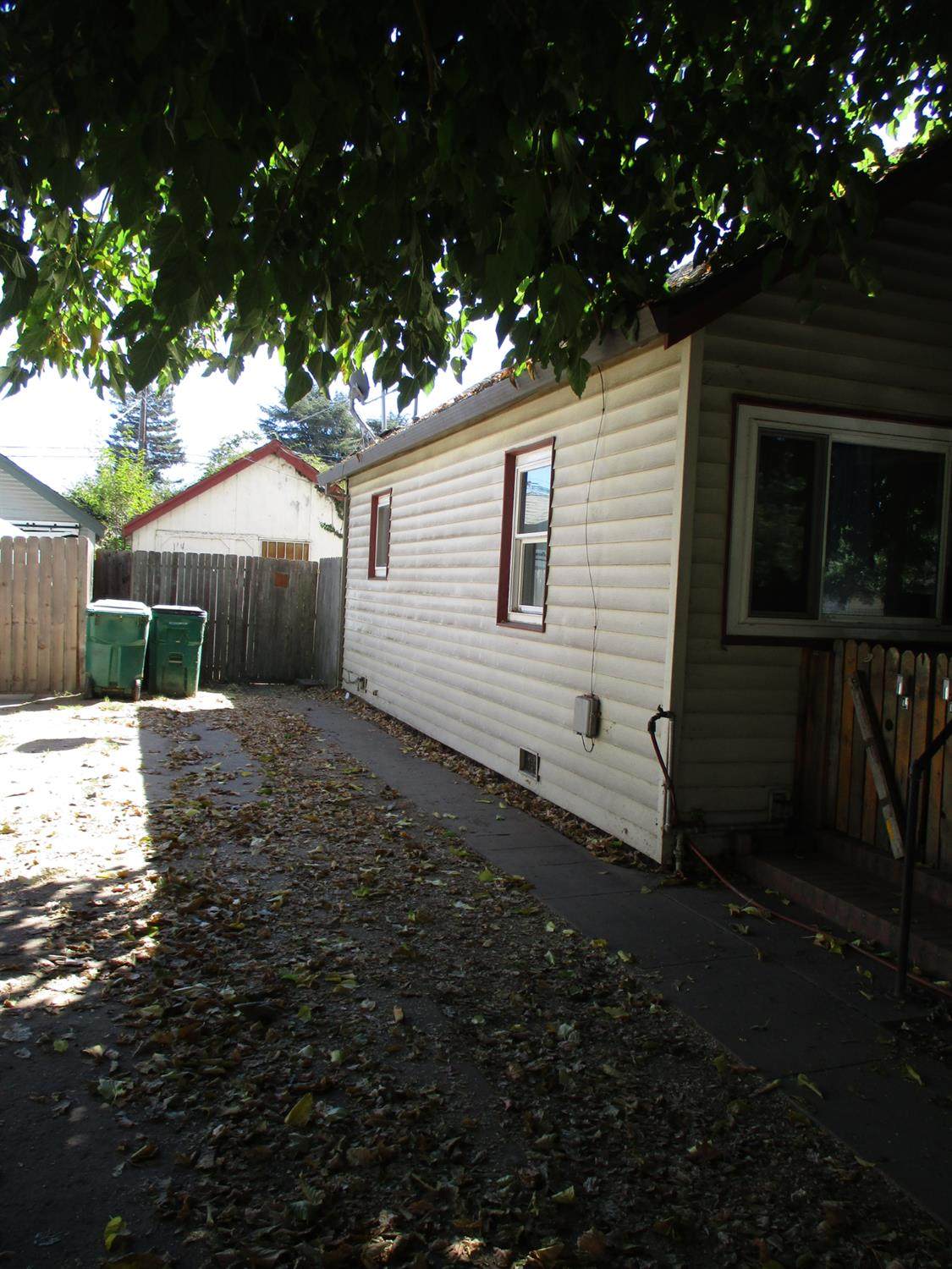 https://bt-photos.global.ssl.fastly.net/sacramento/orig_boomver_1_561229441-2.jpg