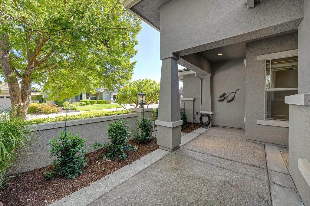https://bt-photos.global.ssl.fastly.net/sacramento/orig_boomver_2_561229782-2.jpg