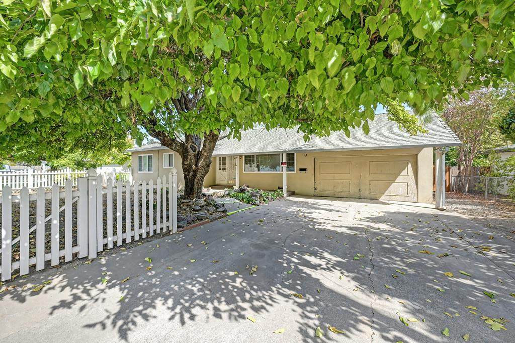 https://bt-photos.global.ssl.fastly.net/sacramento/orig_boomver_1_561229909-2.jpg