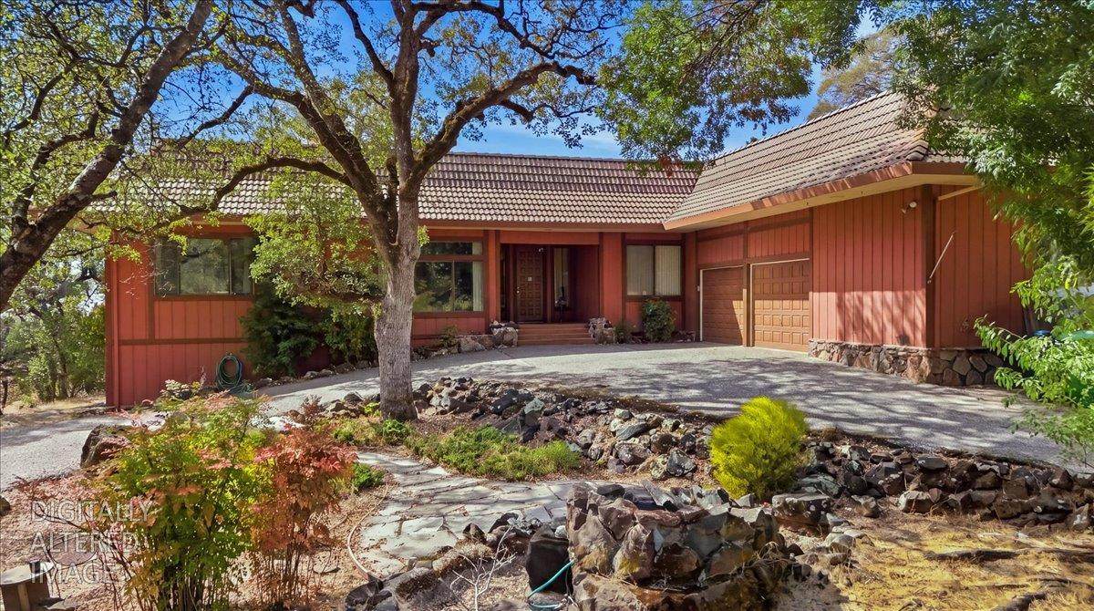23410 Wayfarer Court - Photo 1