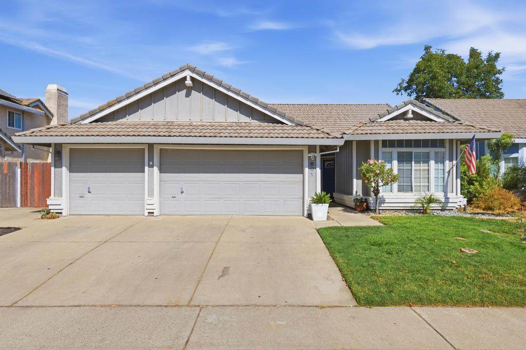 601 Scirocco Drive - Photo 1