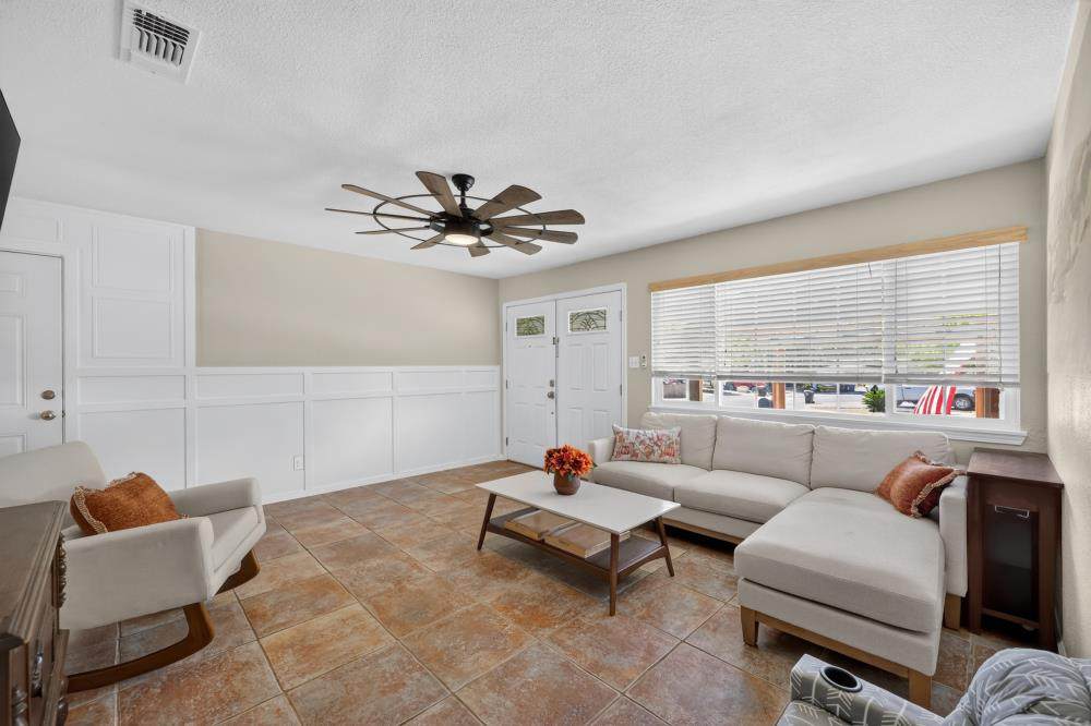 6700 Woodmore Oaks Drive - Photo 1