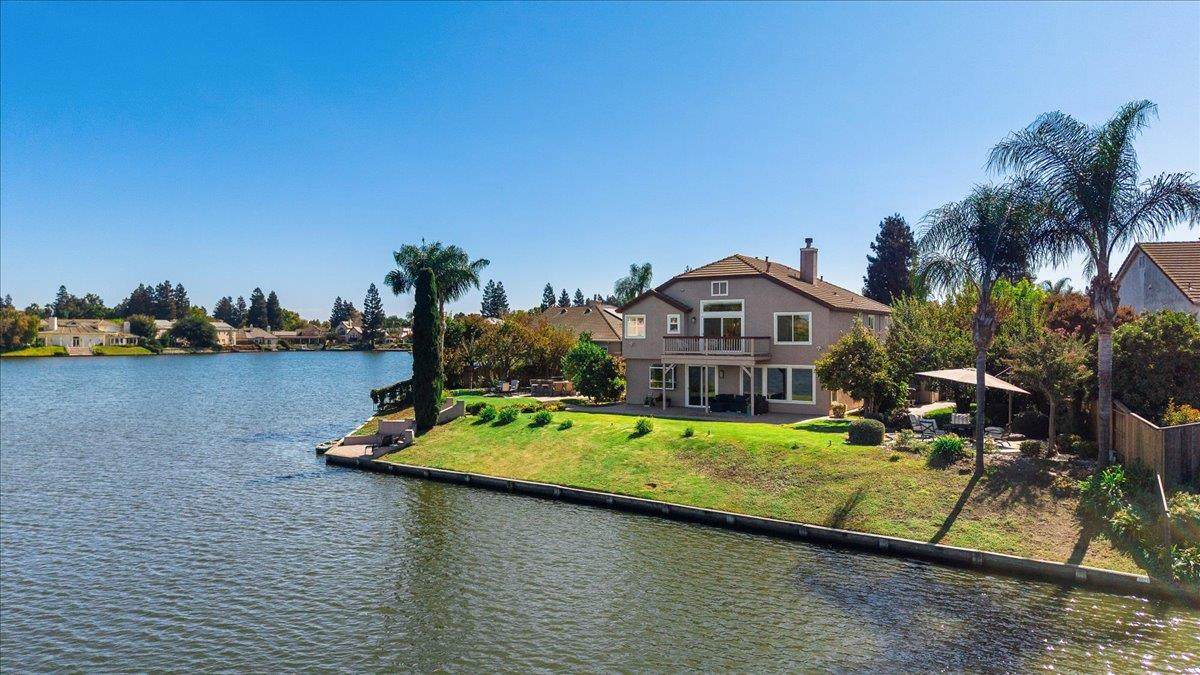 https://bt-photos.global.ssl.fastly.net/sacramento/orig_boomver_1_561231391-2.jpg