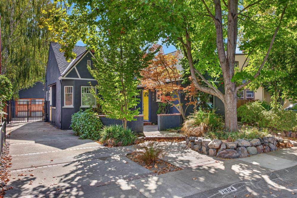 1804 Castro Way - Photo 1