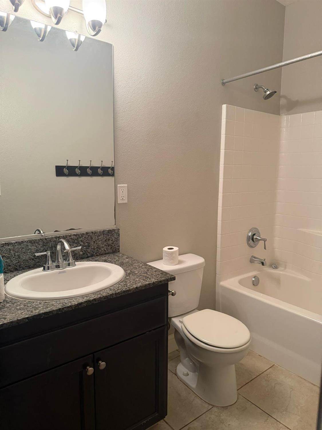 https://bt-photos.global.ssl.fastly.net/sacramento/orig_boomver_1_561232144-2.jpg
