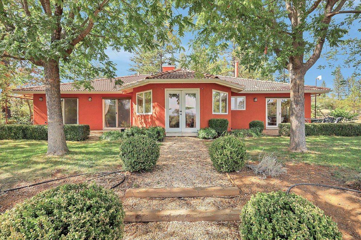 9764 Stackhouse Lane - Photo 1
