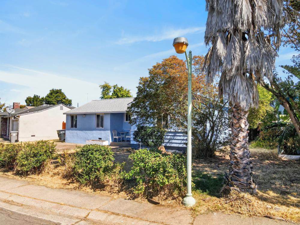 https://bt-photos.global.ssl.fastly.net/sacramento/orig_boomver_1_561232519-2.jpg