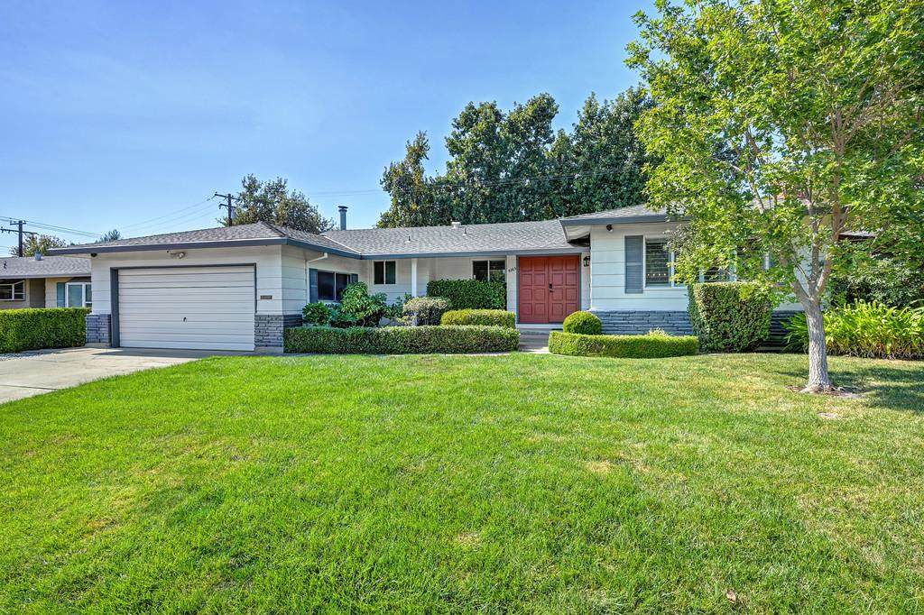 5263 Heritage Drive - Photo 1