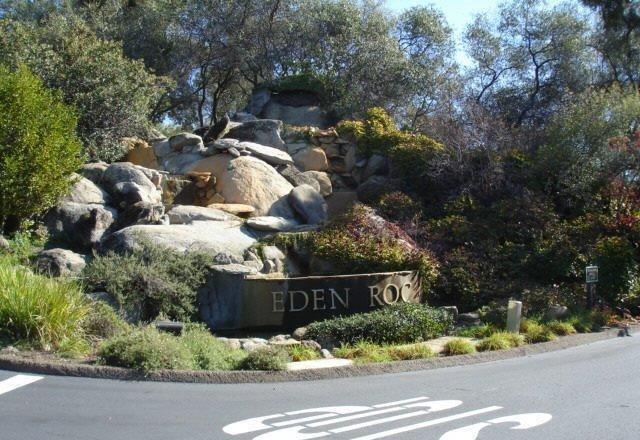 5525 Eden Roc Drive - Photo 1