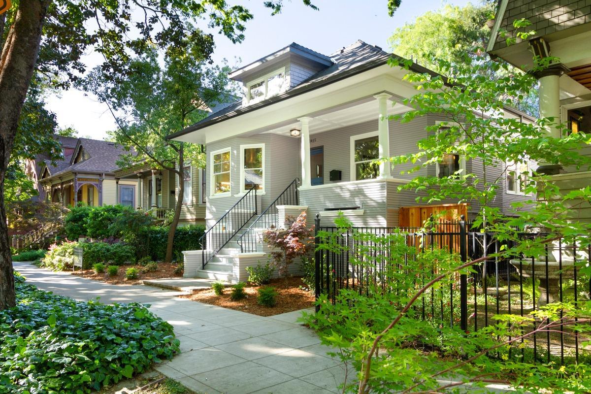 2415 H Street - Photo 1