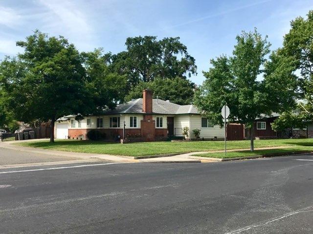401 15th Street - Photo 1