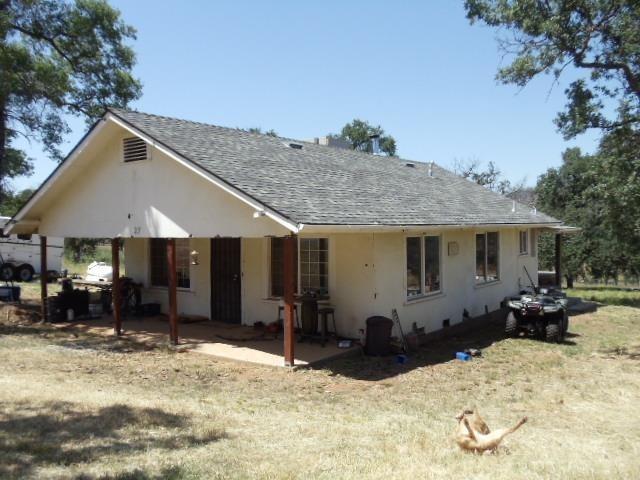 9759 Creekside Drive - Photo 1
