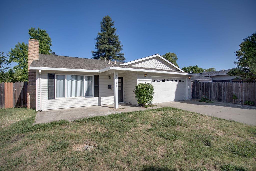 3404 Red Barn Court - Photo 1