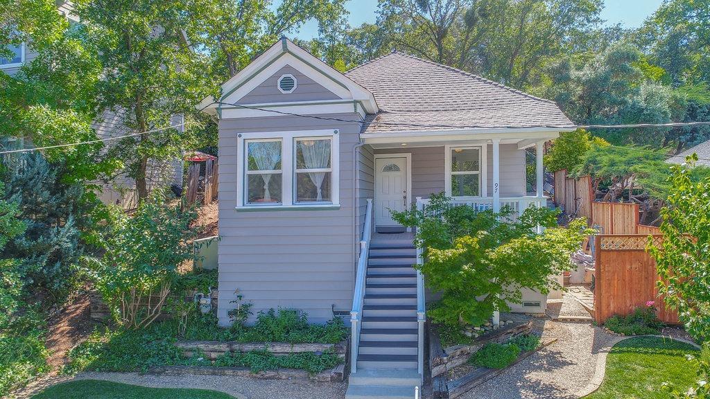 97 Dennis Street - Photo 1
