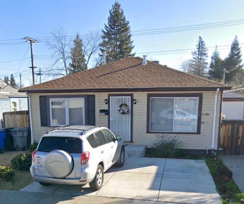 3909 55th Street - Photo 1