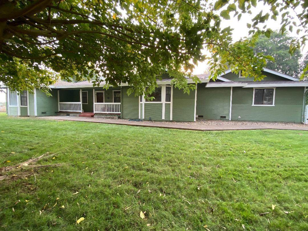 12394 Clay Station Road - Photo 1