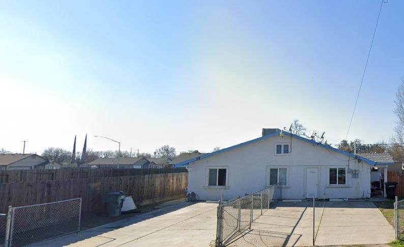 729 Sunset Avenue - Photo 1