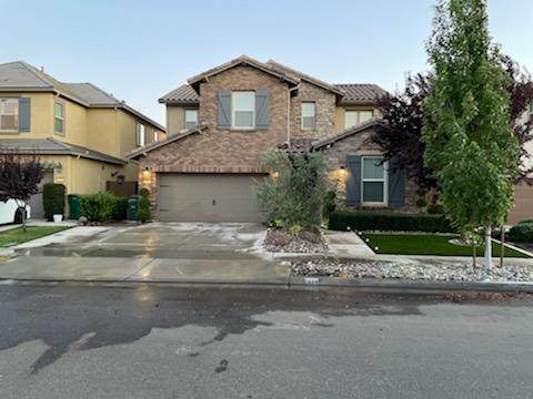 2656 Buttercup Drive - Photo 1