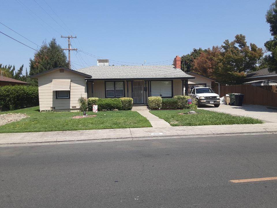 1021 4th Street - Photo 1