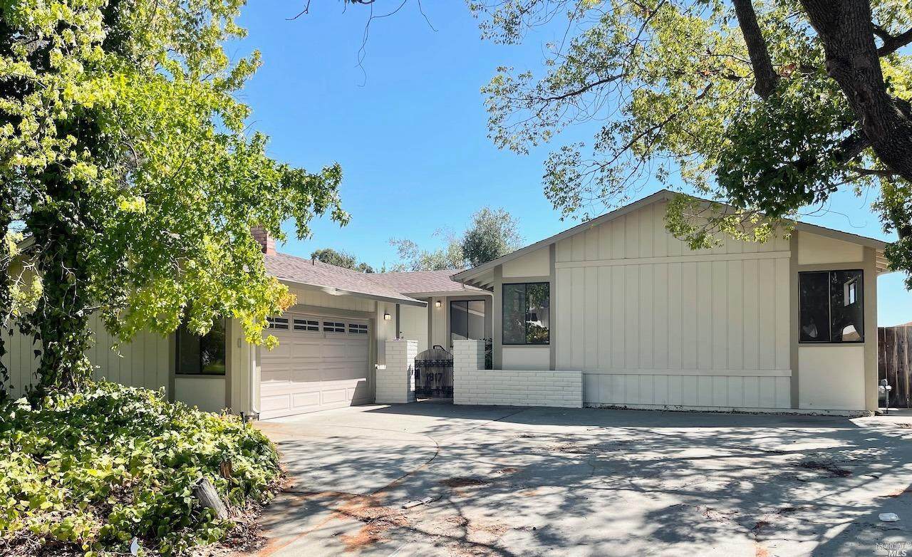 1817 Winchester Court - Photo 1