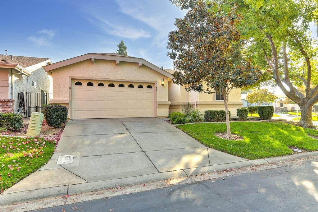 7120 Sunbreeze Lane - Photo 1