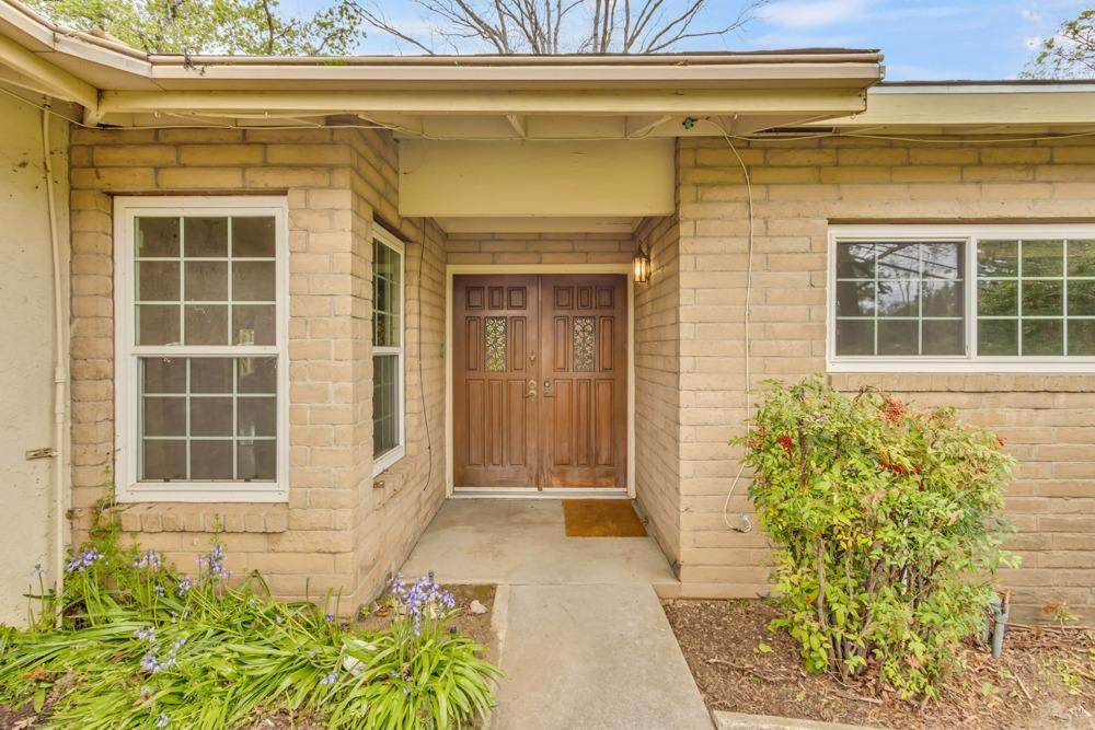 8909 La Serena Drive - Photo 1