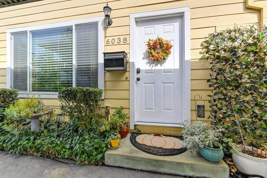 6038 Shadow Lane - Photo 1