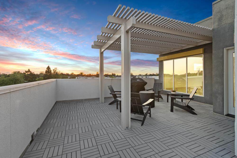 451 Tailoff Lane - Photo 1