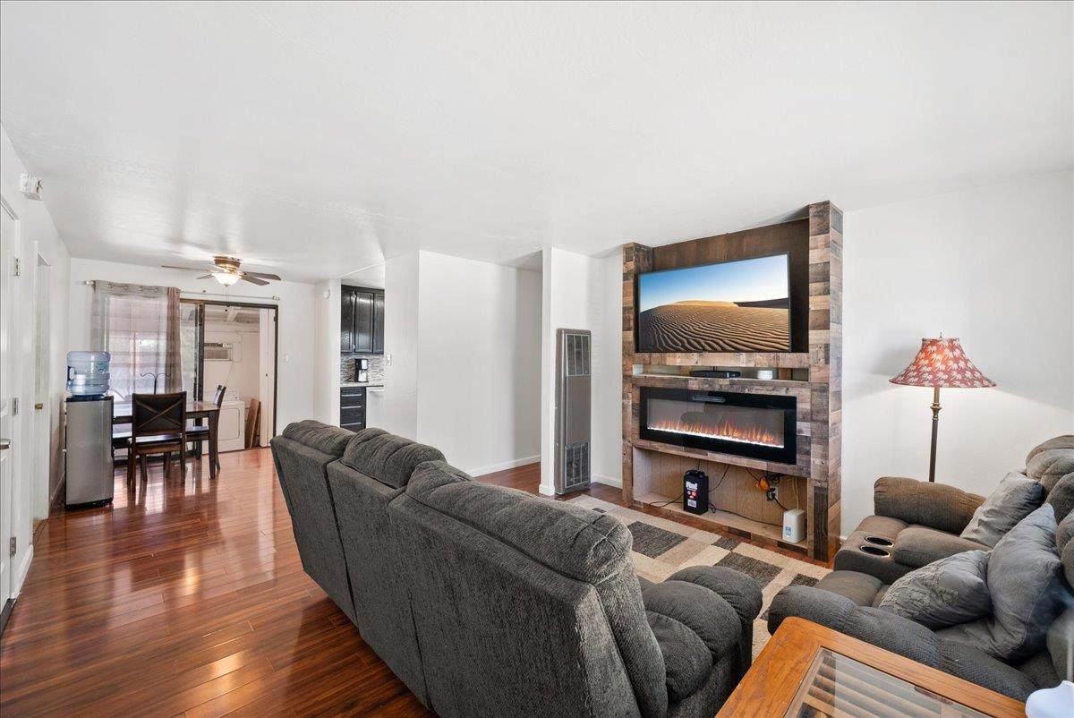 2100 Bowling Green Drive - Photo 1