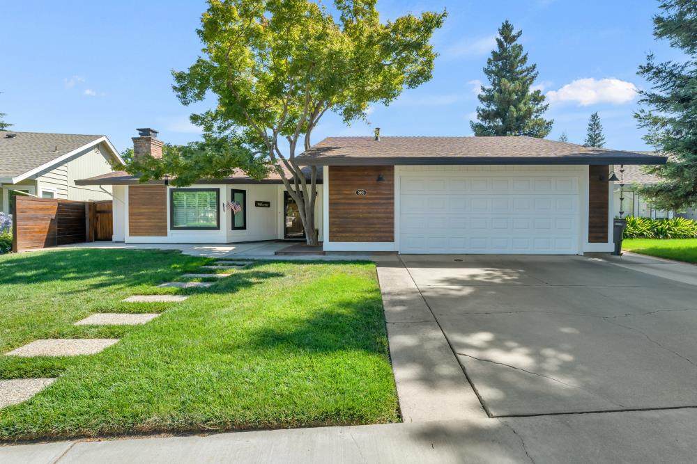 865 Notre Dame Drive - Photo 1