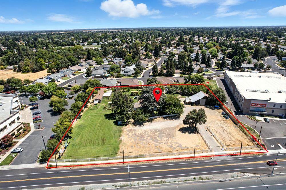 9455 Stockton Boulevard - Photo 1