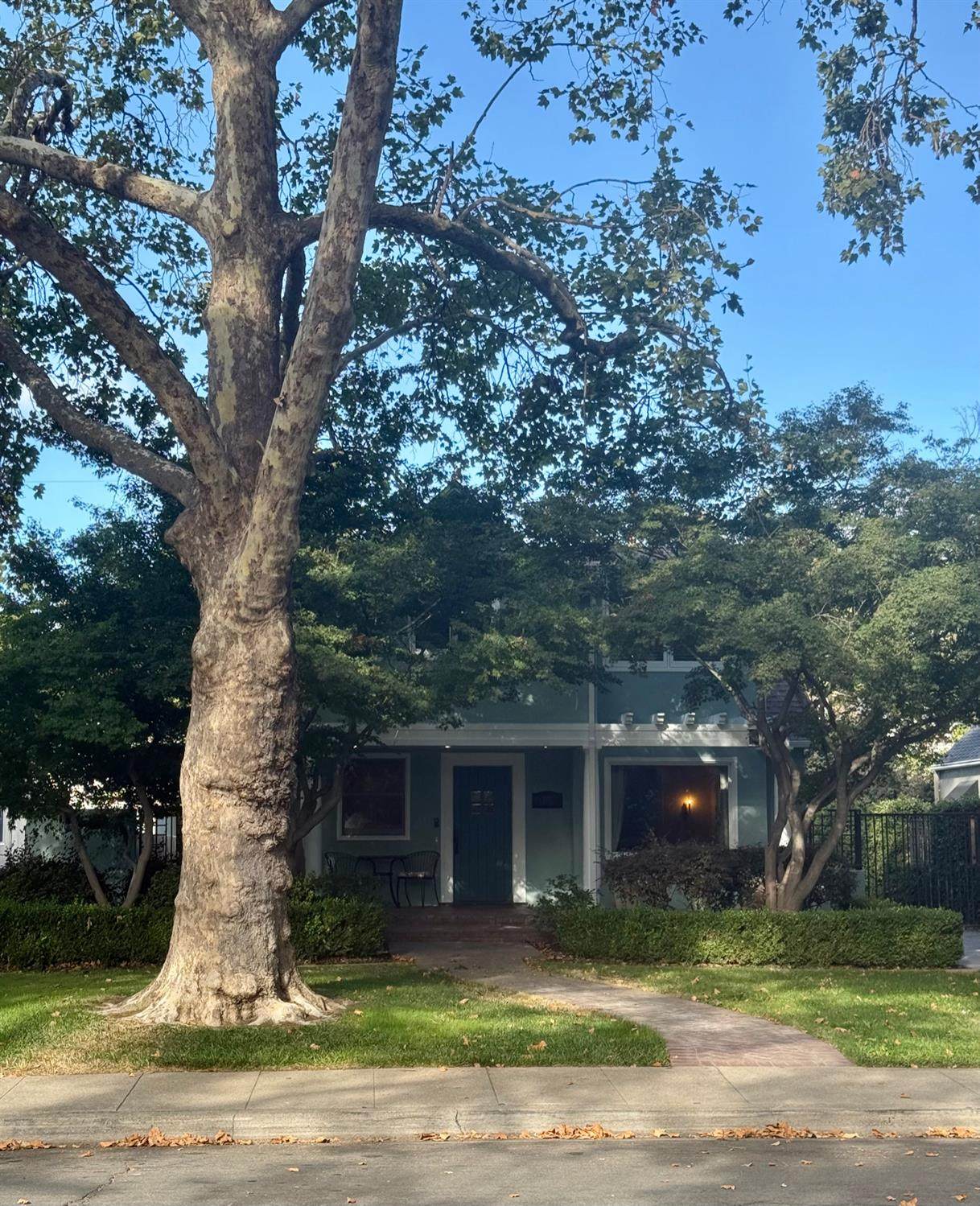 1372 43rd Street - Photo 1