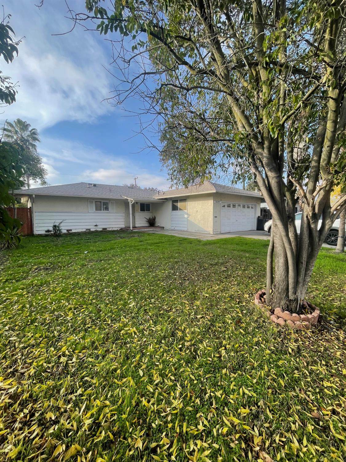 6129 Kermit Lane - Photo 1