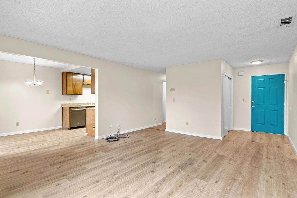 495 Cherry Lane - Photo 1