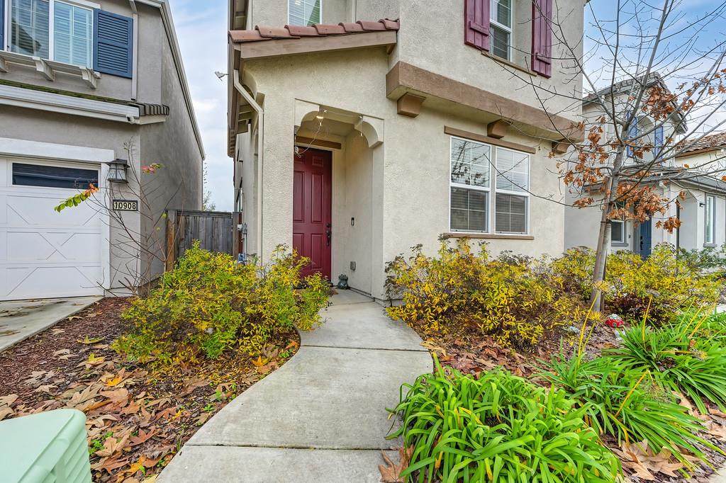 https://bt-photos.global.ssl.fastly.net/sacramento/orig_boomver_2_561092970-2.jpg