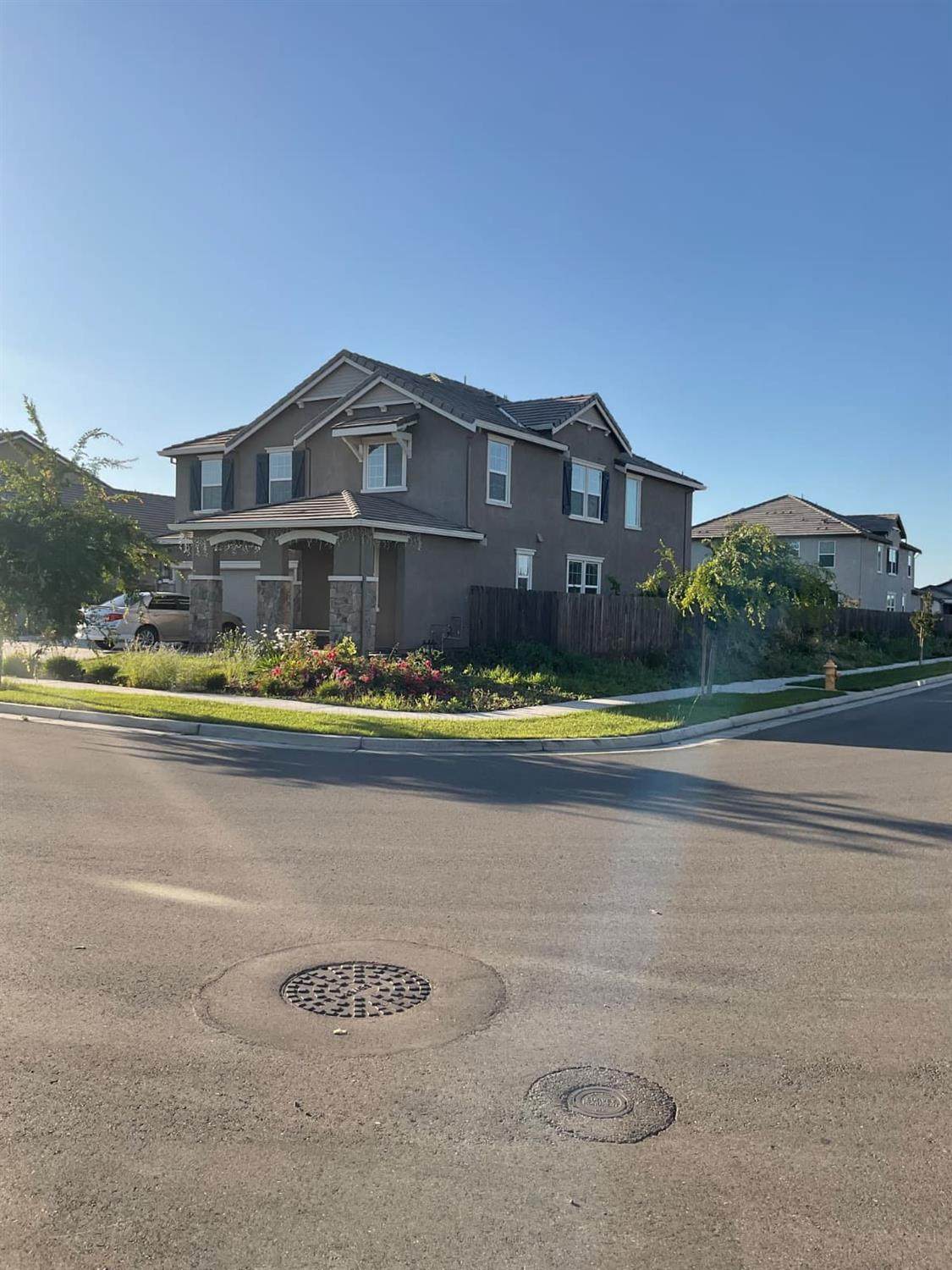 https://bt-photos.global.ssl.fastly.net/sacramento/1280_boomver_2_561096002-2.jpg
