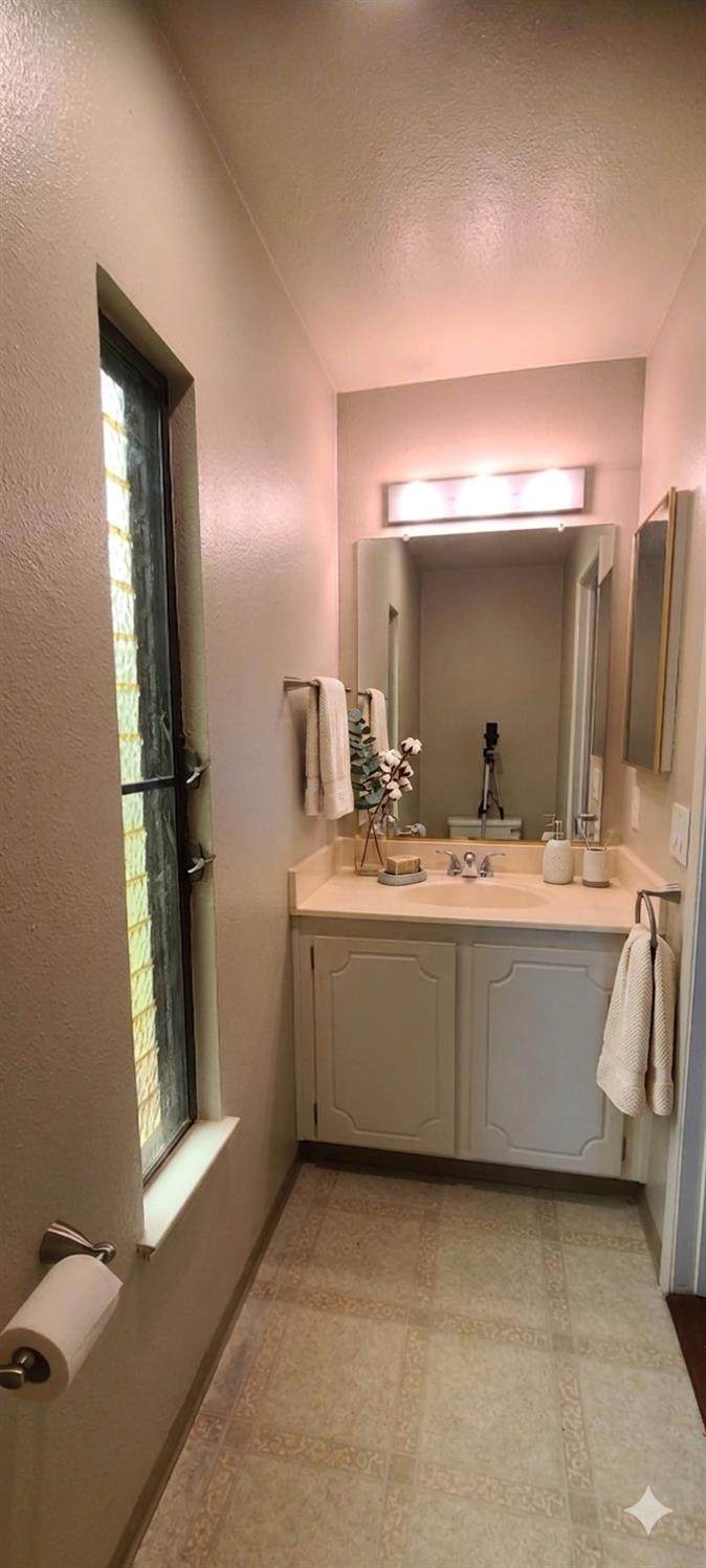https://bt-photos.global.ssl.fastly.net/sacramento/1280_boomver_2_561096946-2.jpg